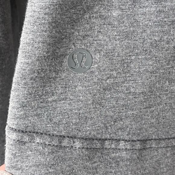 Lululemon cropped stretch hoodie grey 8 - Picture 7 of 8